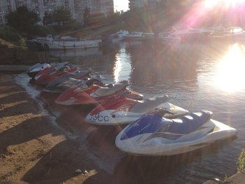 База гидроциклов в Санкт-Петеребурге