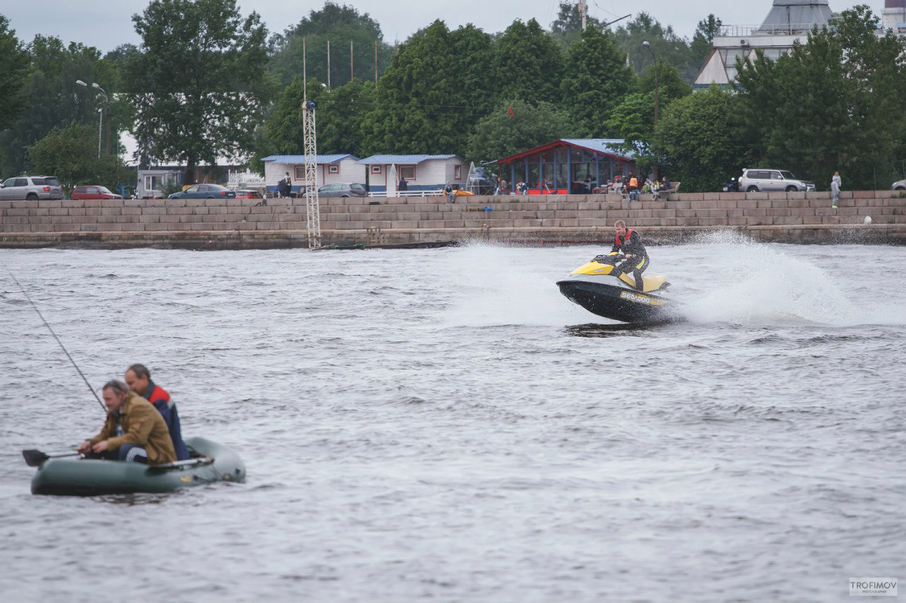 Арена гидроциклов в Санкт-Петербурге